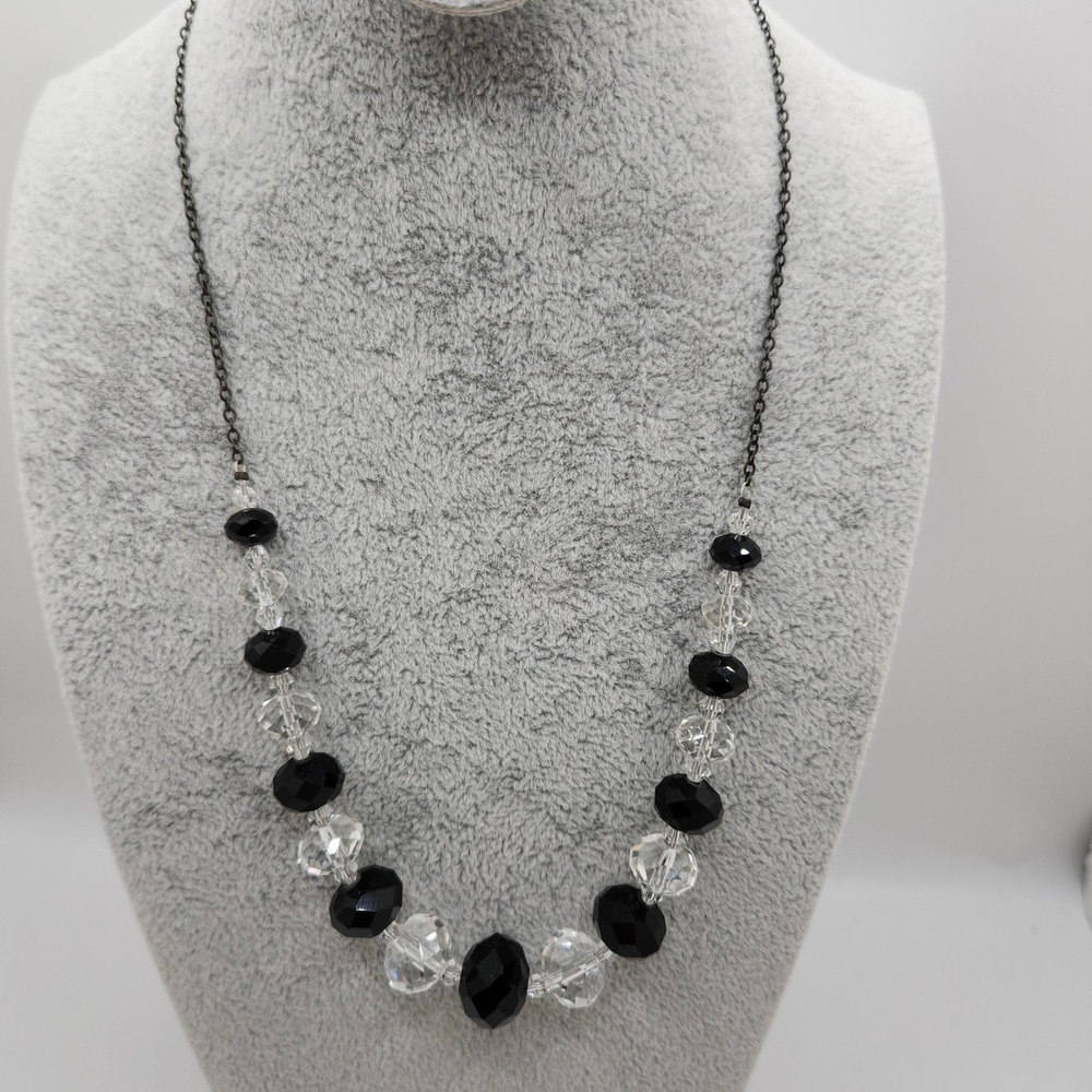 Art Deco Revival Czech Faceted Graduated Glass Bead Necklace 15in Minimalist‎
